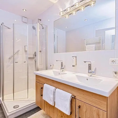 Kur- Und Wellnesshotel Foerch ホテル 4*
