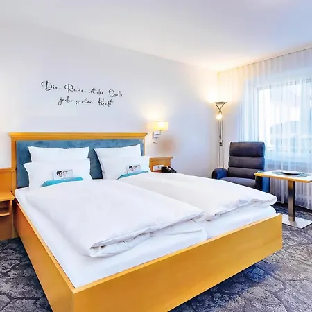 Kur- Und Wellnesshotel Foerch ホテル 4*