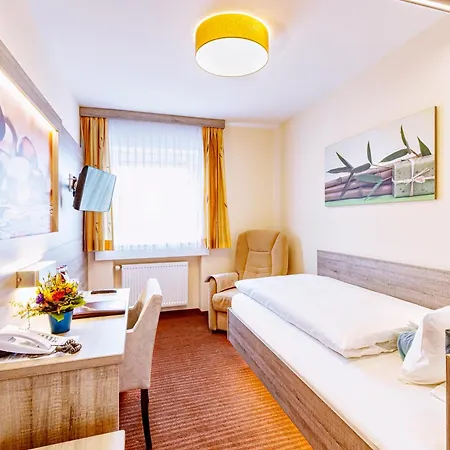 Отель Kur- Und Wellnesshotel Forch Бад-Верисхофен