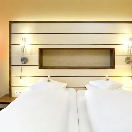 ホテル Kur- Und Wellnesshotel Foerch 4*