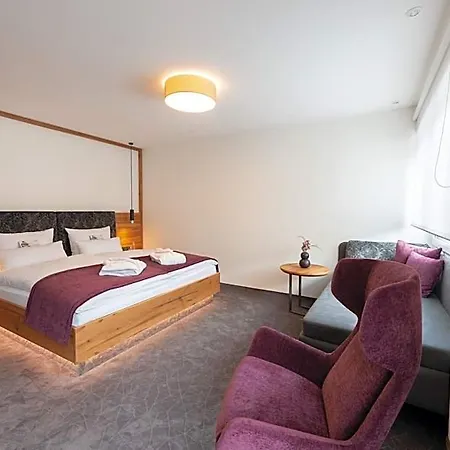 Kur- Und Wellnesshotel Förch 4*