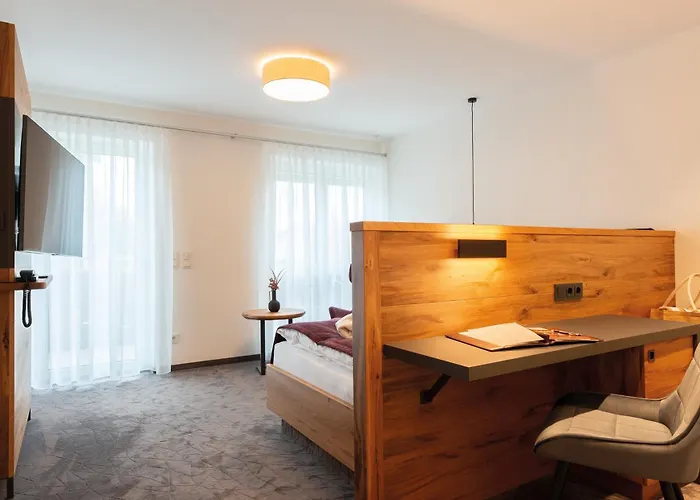 Kur- Und Wellnesshotel Foerch מלון באד וויריסהופן