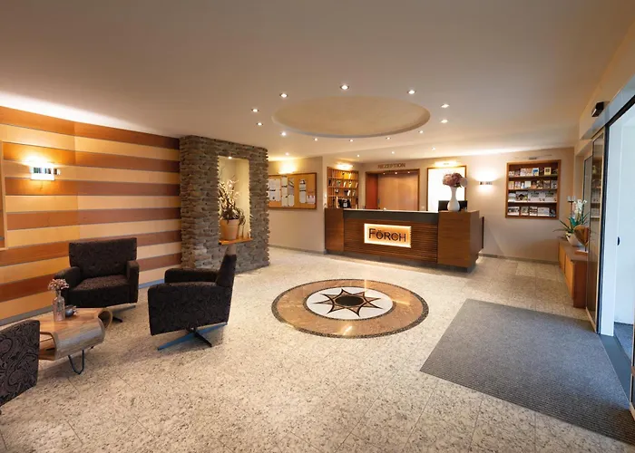 מלון Kur- Und Wellnesshotel Foerch 4*