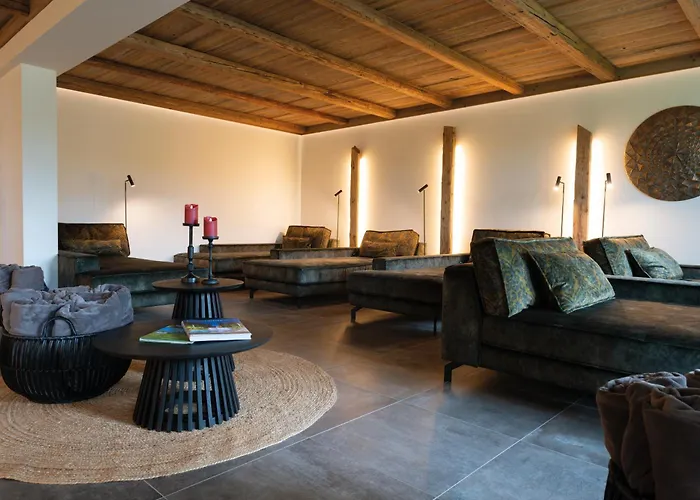 Kur- Und Wellnesshotel Foerch מלון 4*